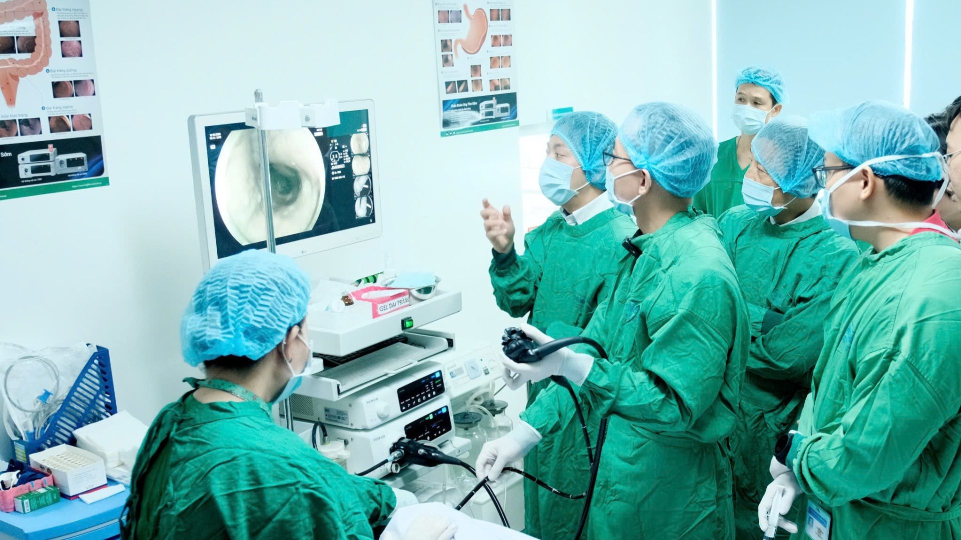 Ngưng tim đột ngột khi nội soi, bác sĩ cảnh báo điều gì?