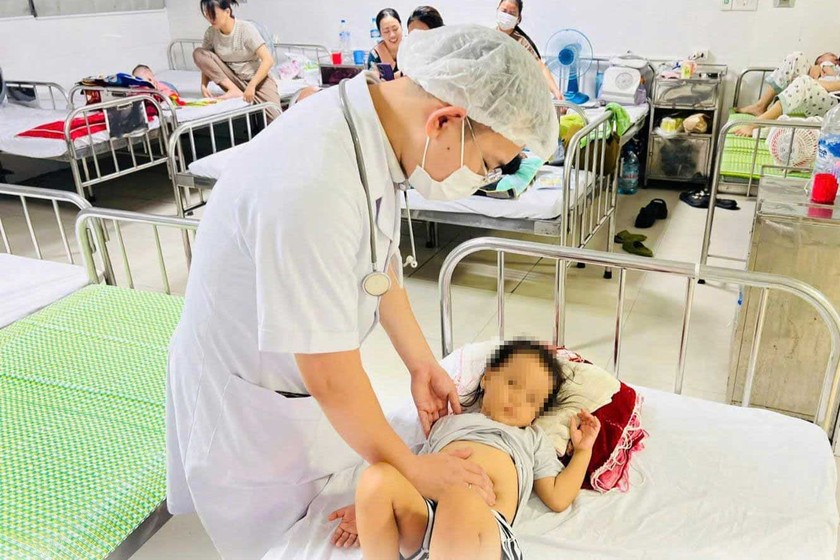 Biến chứng đái tháo đường, bé 4 tuổi phải cấp cứu với tiên lượng tử vong cao