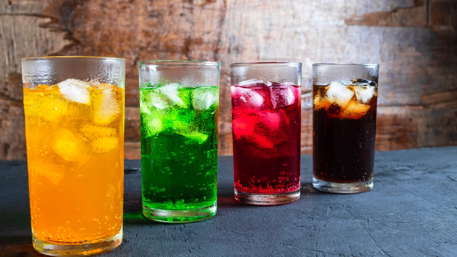 Dùng đồ uống có đường gây hệ lụy về tim mạch, đột quỵ