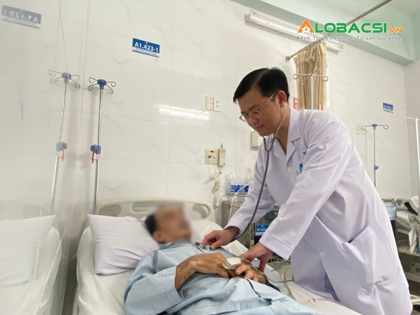Cứu sống ngoạn mục nam bệnh nhân ngưng tim đến 2 lần