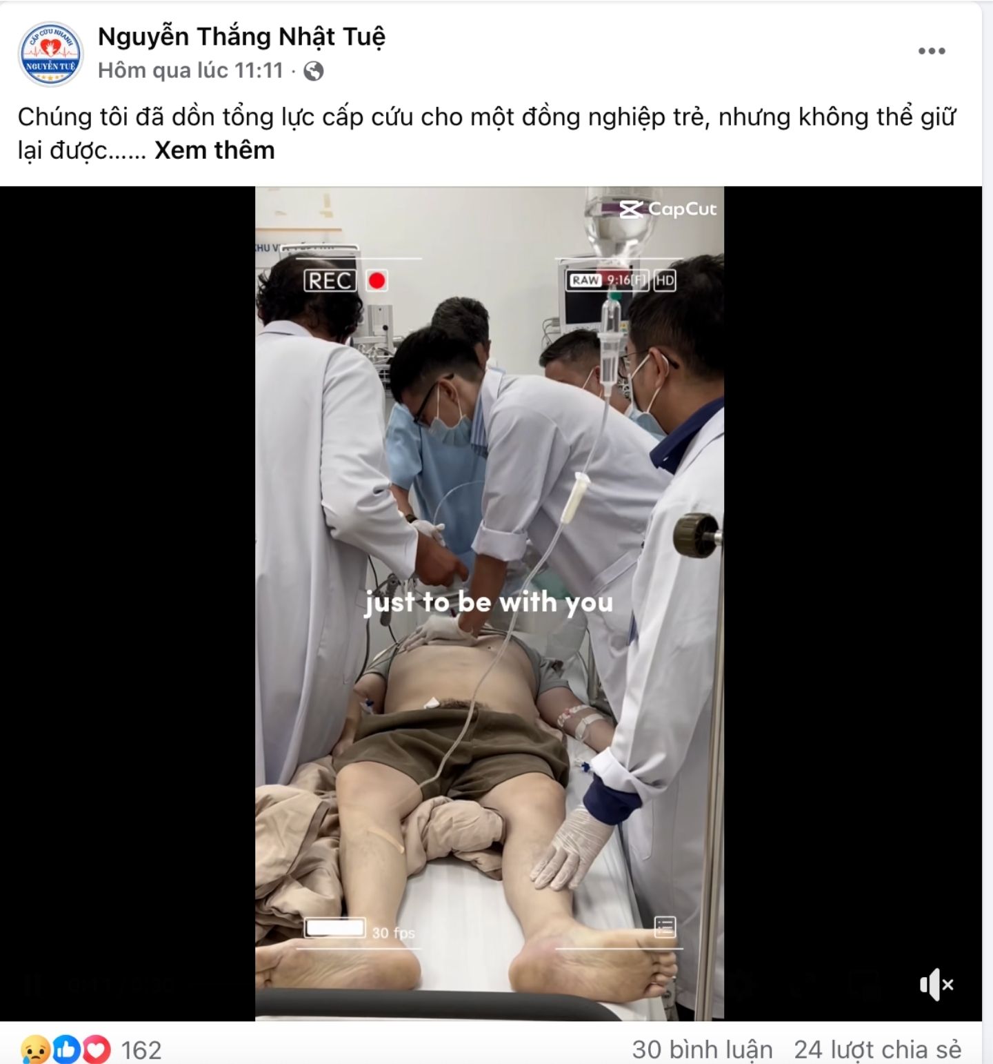 Đừng chủ quan khi người thân ở trong toilet quá lâu