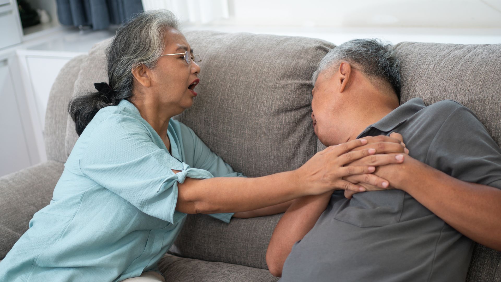 Nhồi máu cơ tim và đột quỵ: Cách nhận biết, chẩn đoán và điều trị kịp thời để tránh tử vong