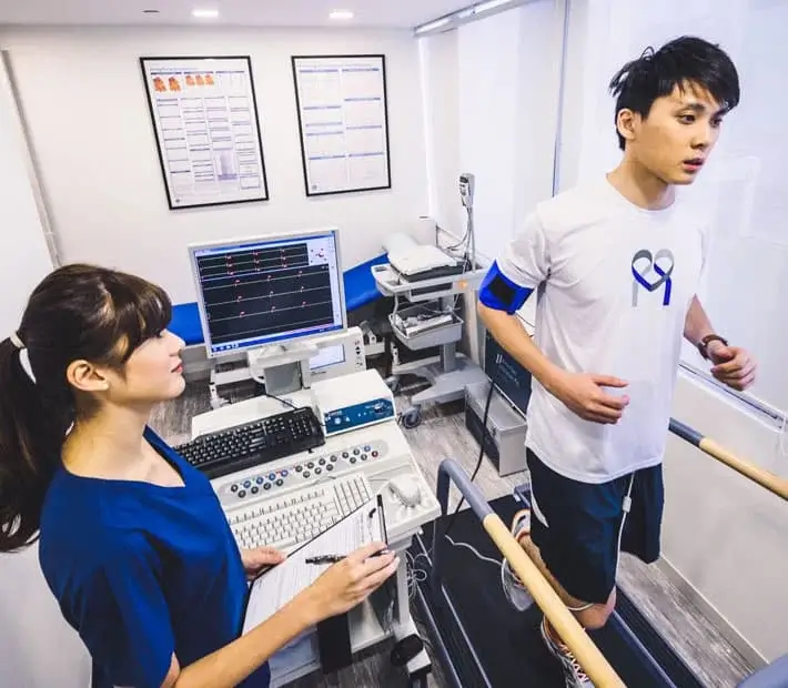 Tầm soát sức khỏe trước khi chơi thể thao