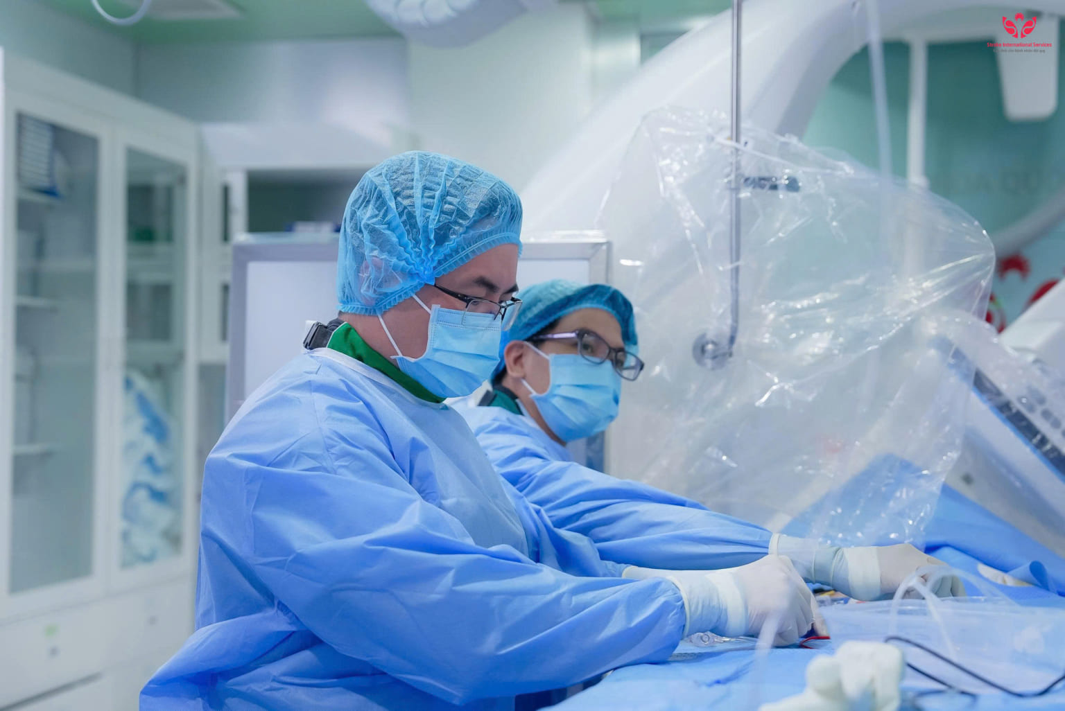 Nhờ “cẩm nang đột quỵ”, con trai kịp thời cứu mẹ thoát nguy cơ xuất huyết não