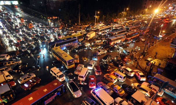 Sống gần đường phố ồn ào làm tăng nguy cơ đột quỵ