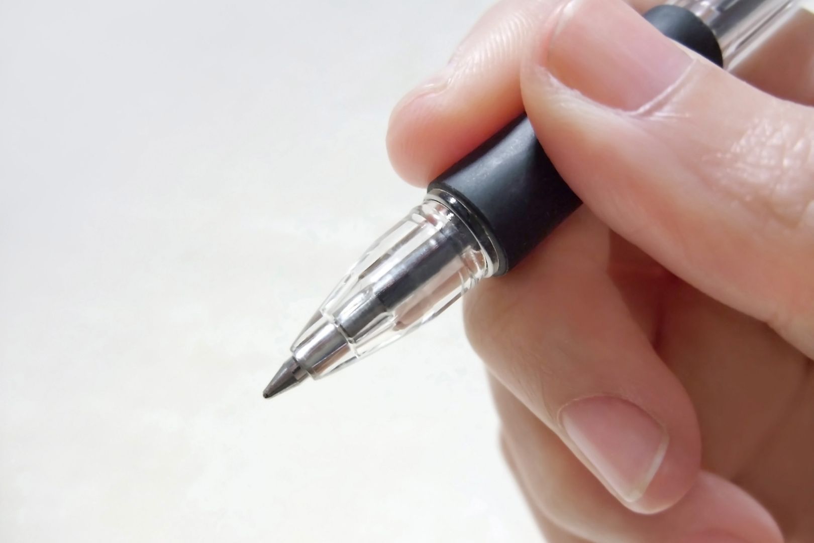 Cây bút “cứu mạng” người đàn ông giữa cơn đột quỵ