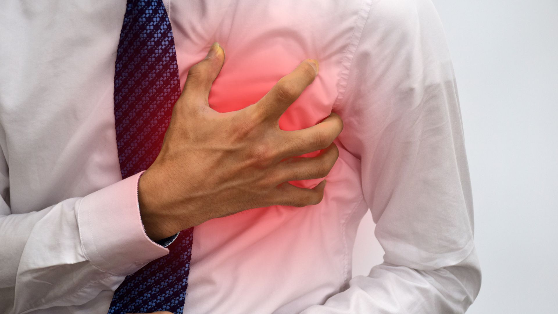 Lạnh sâu đầu mùa: Hàng loạt thói quen quen thuộc có thể kích hoạt đột tử