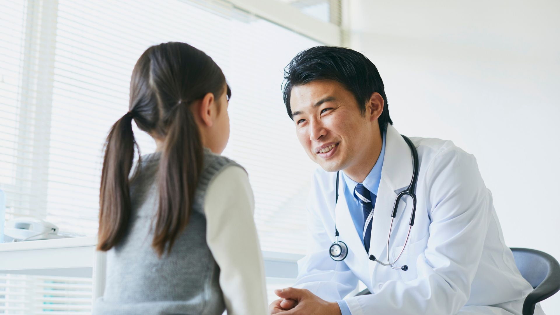 Trẻ nhỏ có cần tầm soát đột quỵ không?