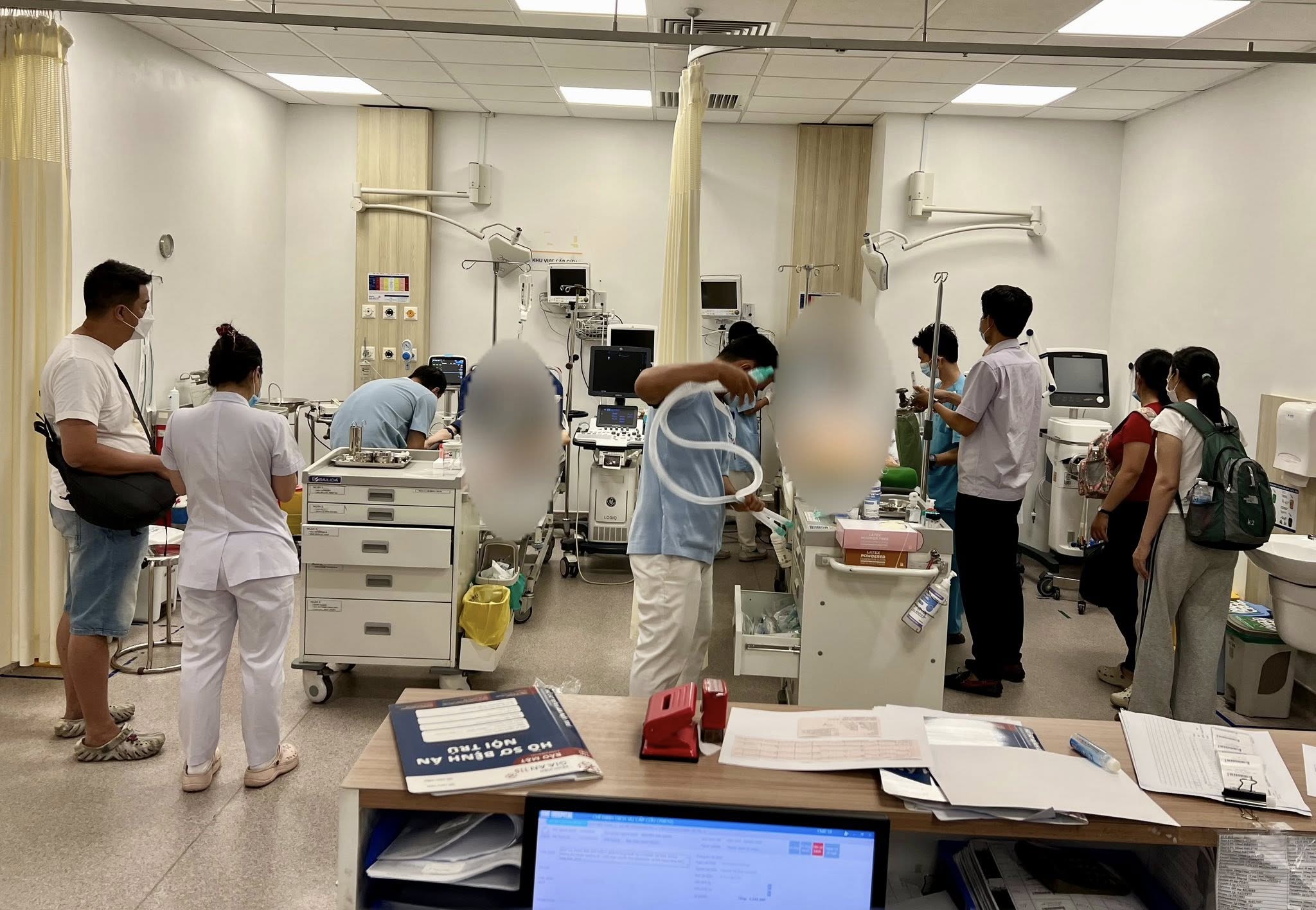 Ngã gục tại bàn nhậu: Người đàn ông 49 tuổi rơi vào ngừng tim chỉ trong vài phút