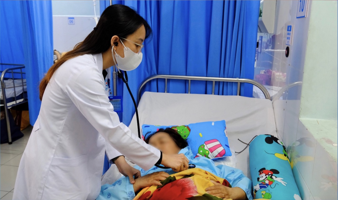 Chủ quan với đau đầu, bệnh nhân nguy kịch vì xuất huyết dưới nhện