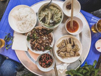 https://benhdotquy.net/4-sai-lam-khien-nhieu-nguoi-vo-tinh-an-qua-nhieu-muoi-moi-ngay/