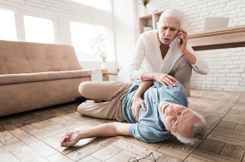 Dấu hiệu cảnh báo tai biến mạch máu não: Nhận biết sớm để cứu não